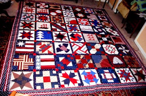 NF10 — Dark Red, Navy & Cream quilt 1